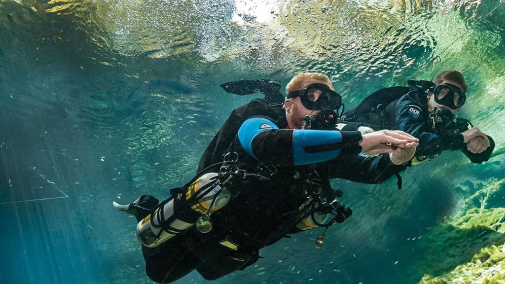 SIDEMOUNT DIVER COURSE